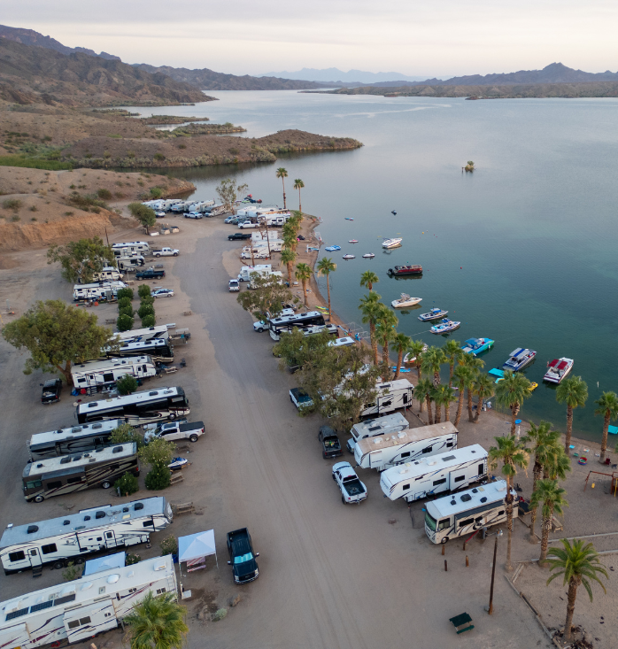 Finding peace and quiet at a RV resort on Lake Havasu. 